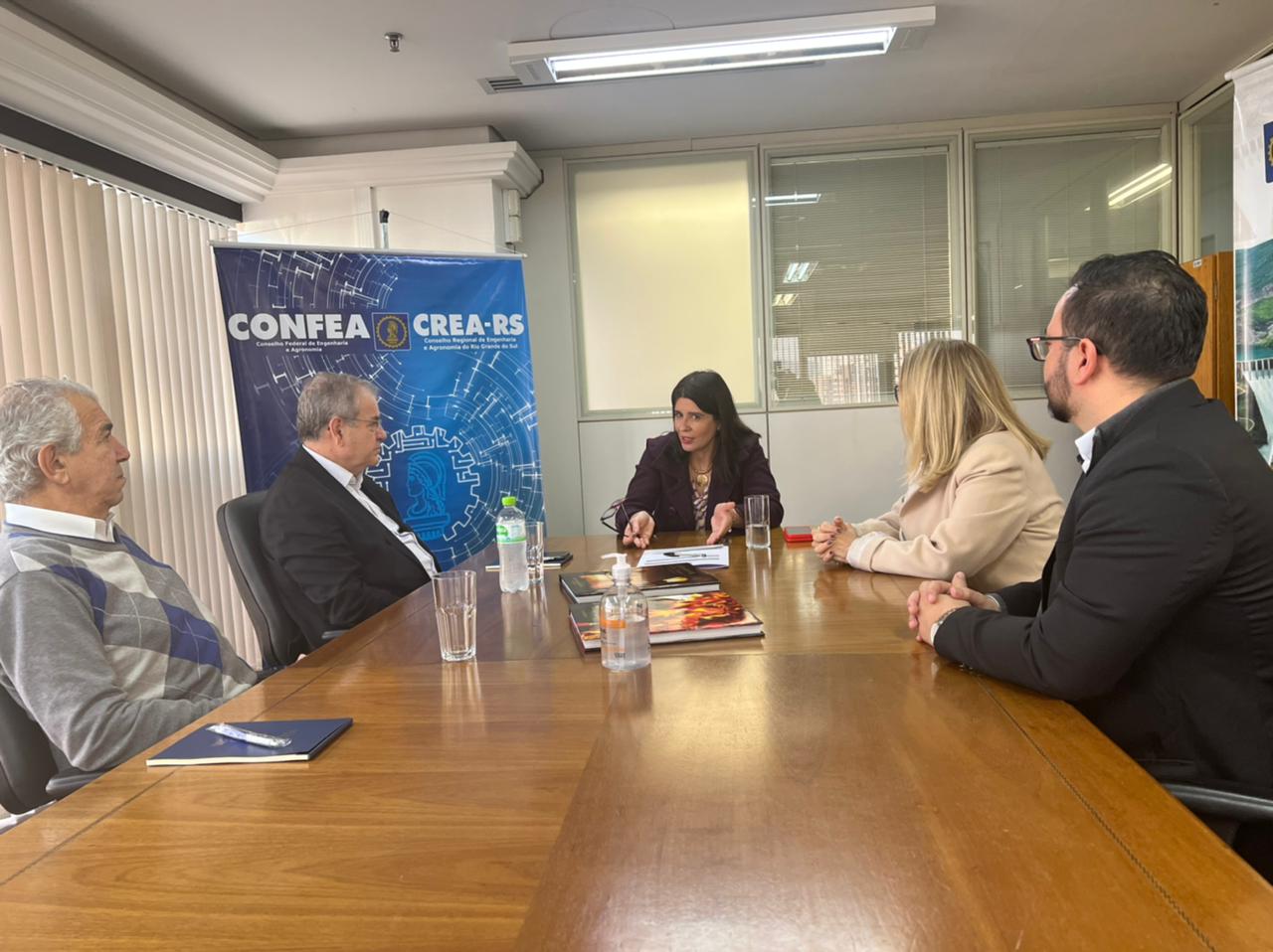 O 1º diretor administrativo, Eng. Civil Nelson Moussalle, também esteve presente